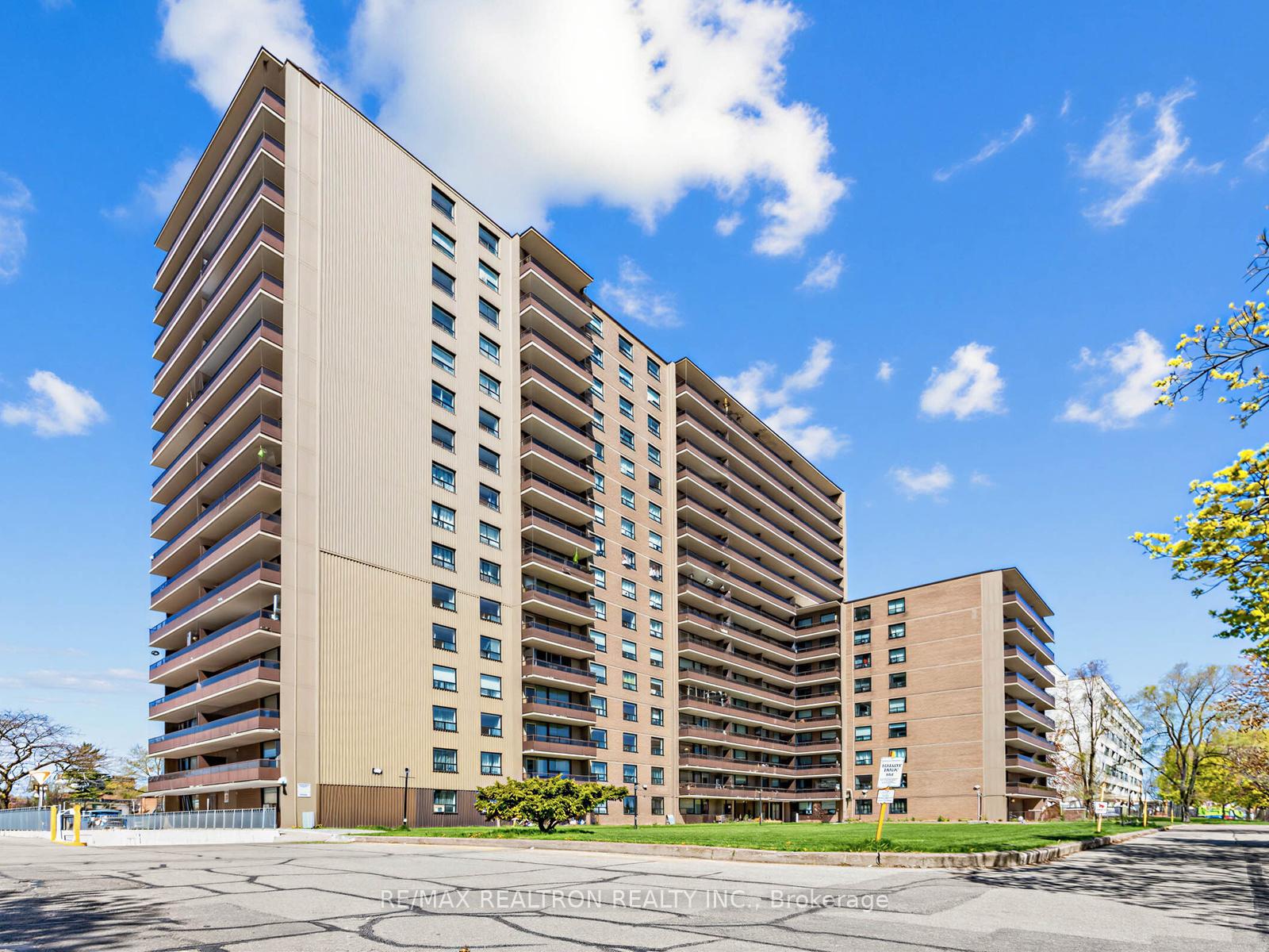 Photo of Unit 501, 180 Markham Road