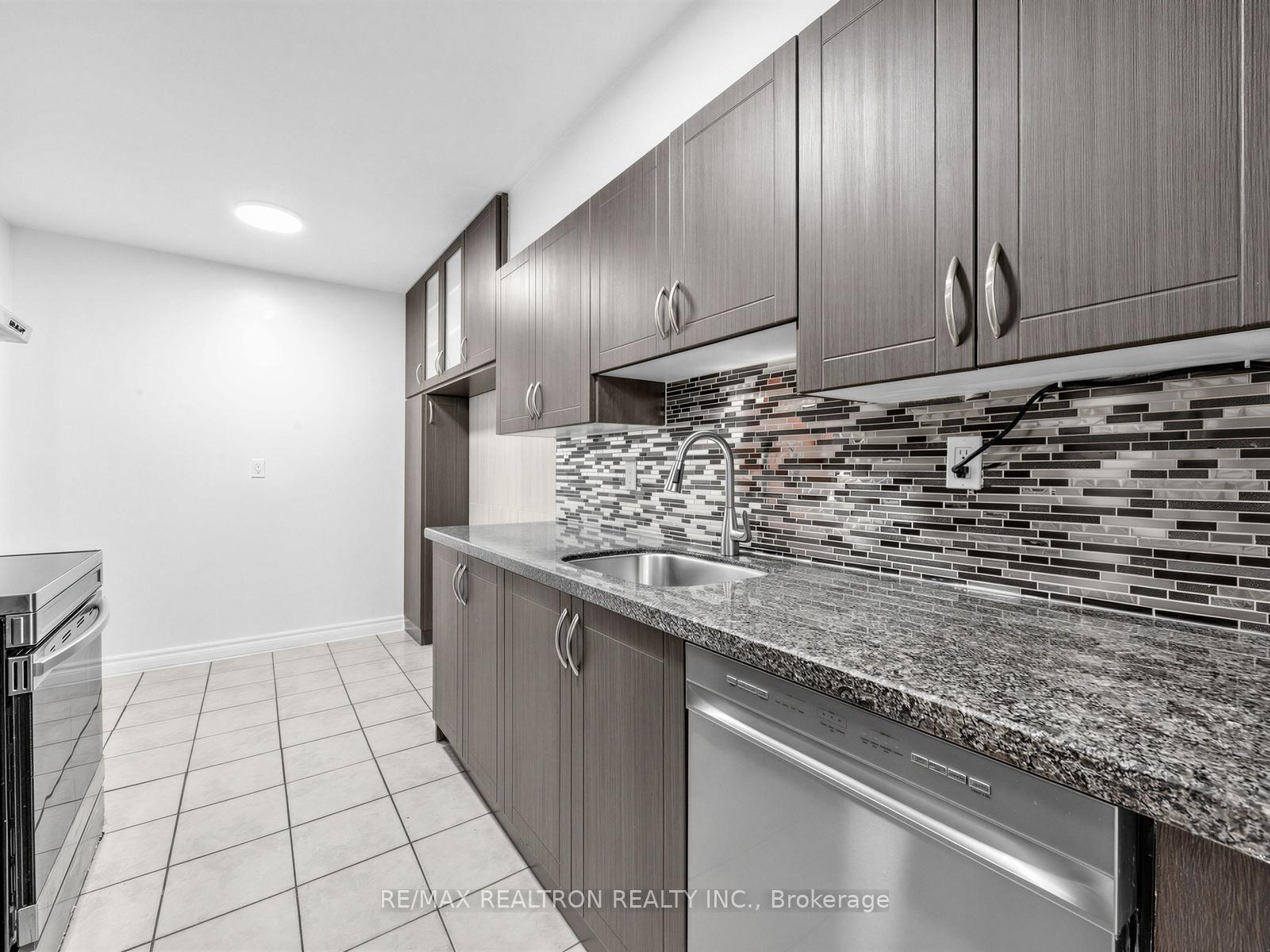 Photo 12 of Unit 501, 180 Markham Road, Scarborough, Scarborough Village — HOMEH