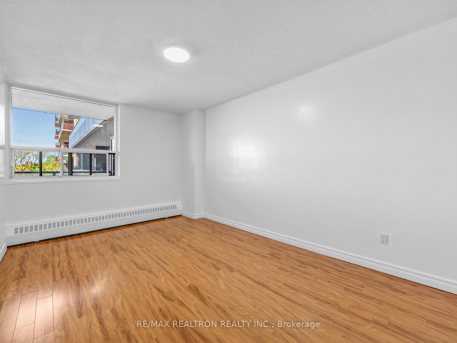 Photo 22 of Unit 501, 180 Markham Road, Scarborough, Scarborough Village — HOMEH
