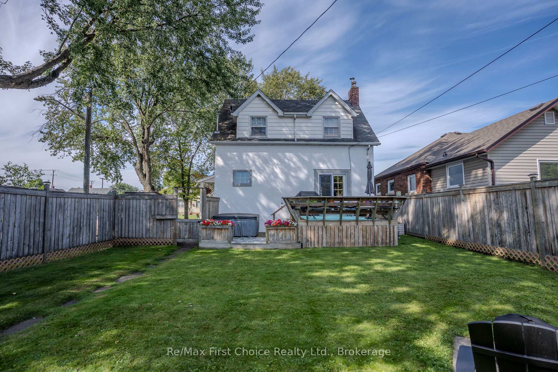 Photo 7 of 746 Norah Street S, Thunder Bay, Westfort — HOMEH