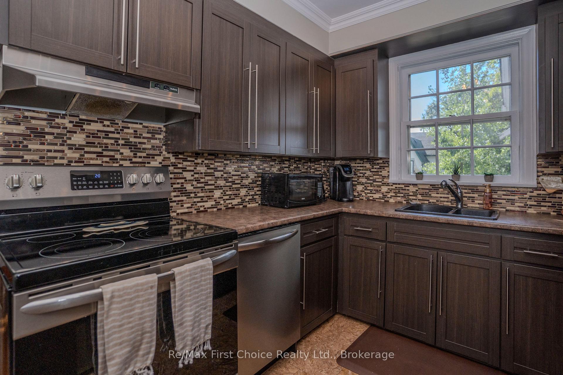 Photo 13 of 746 Norah Street S, Thunder Bay, Westfort — HOMEH