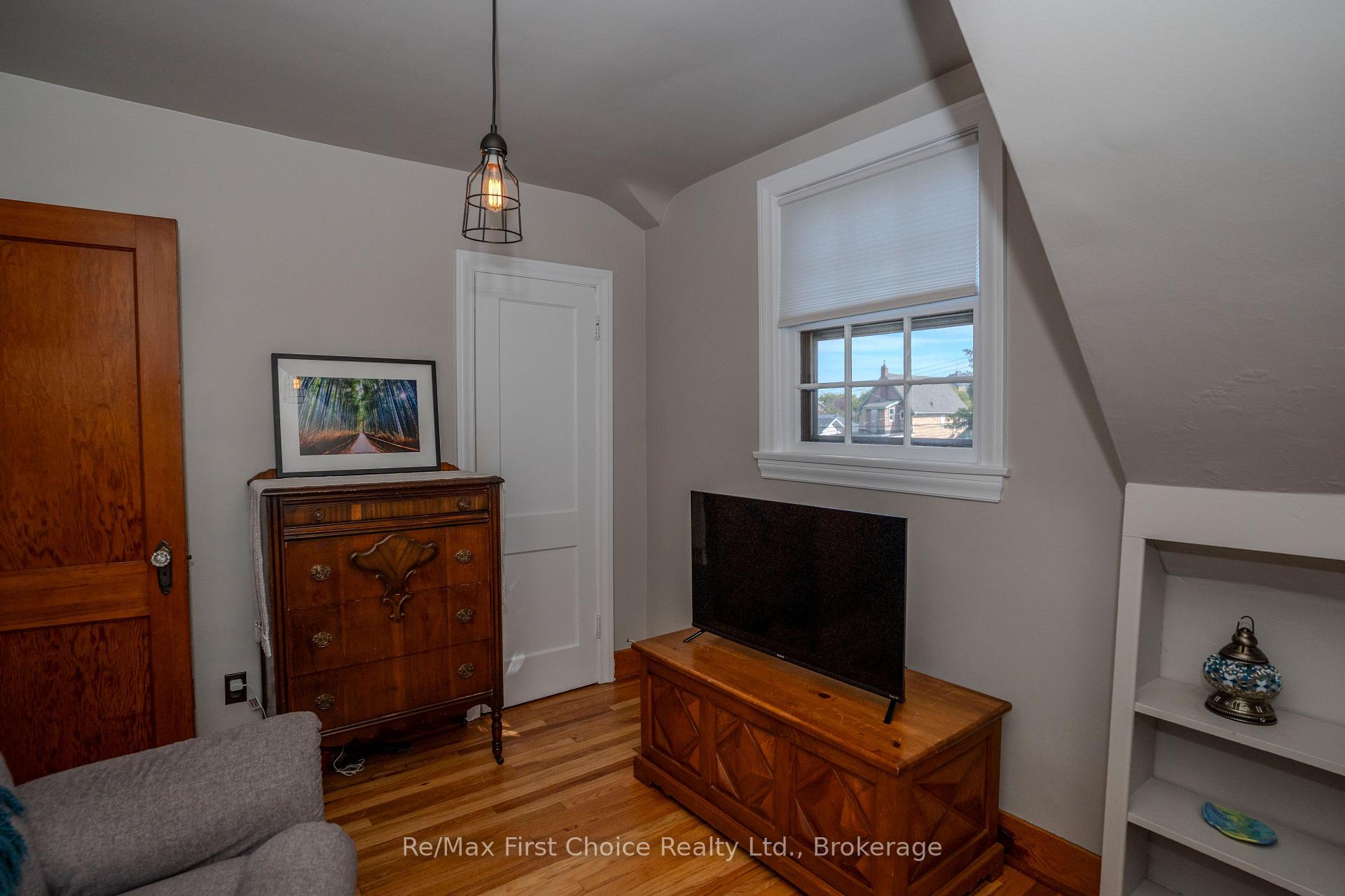 Photo 38 of 746 Norah Street S, Thunder Bay, Westfort — HOMEH