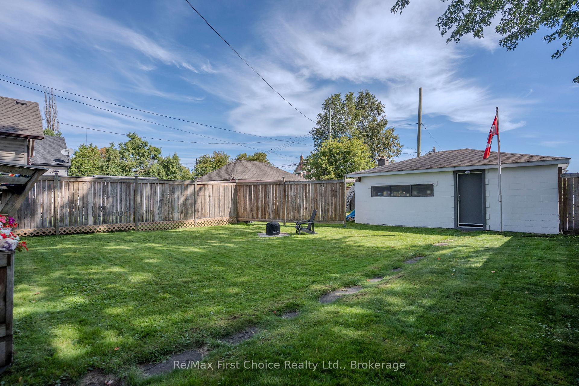Photo 55 of 746 Norah Street S, Thunder Bay, Westfort — HOMEH