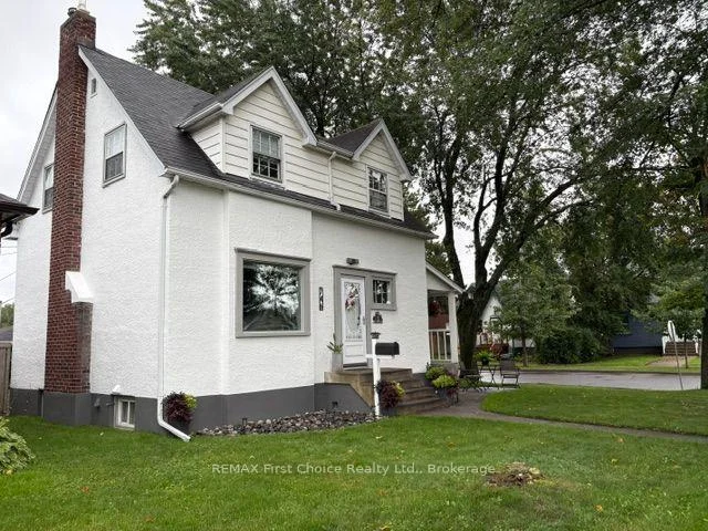 Photo 4 of 746 Norah Street S, Thunder Bay, Westfort — HOMEH