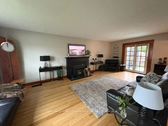 Photo 8 of 746 Norah Street S, Thunder Bay, Westfort — HOMEH