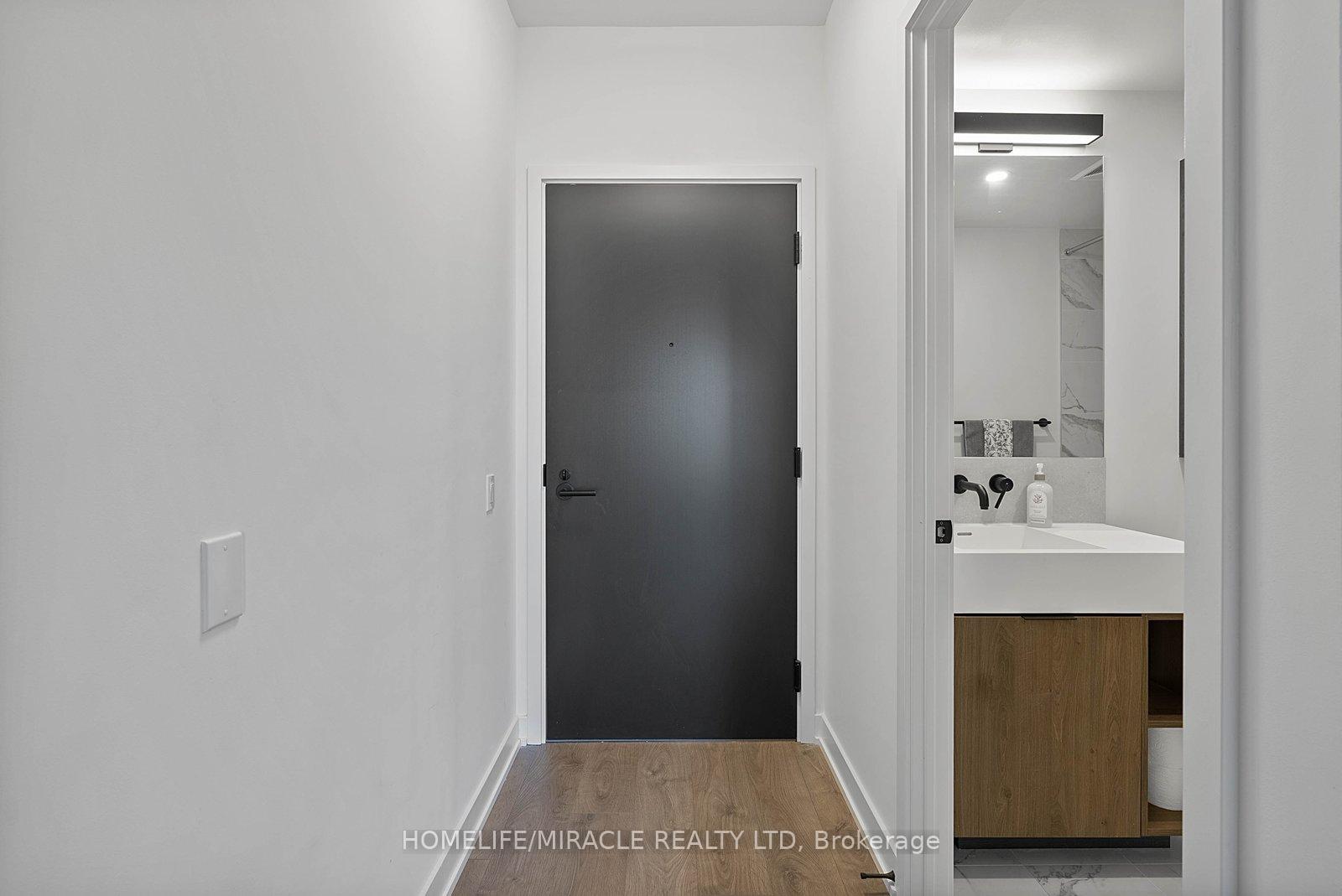 Photo 10 of Unit 1322, 108 Peter Street, Toronto, Waterfront Communities — HOMEH