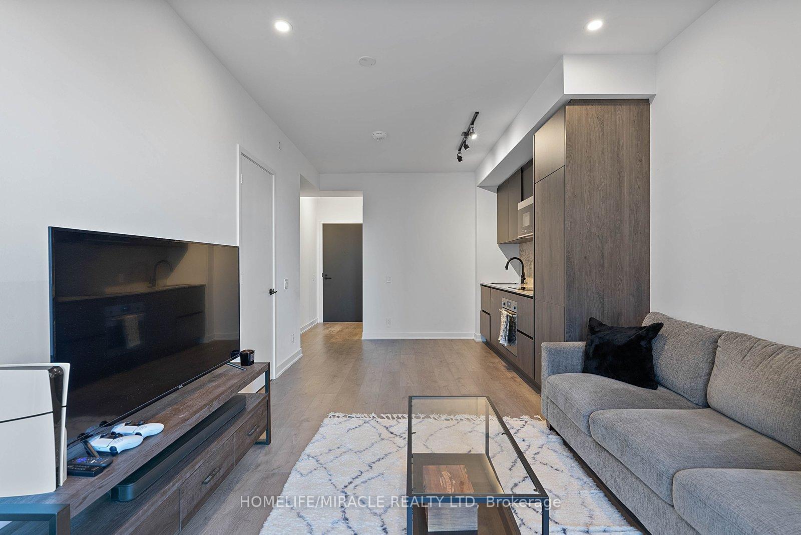 Photo 12 of Unit 1322, 108 Peter Street, Toronto, Waterfront Communities — HOMEH