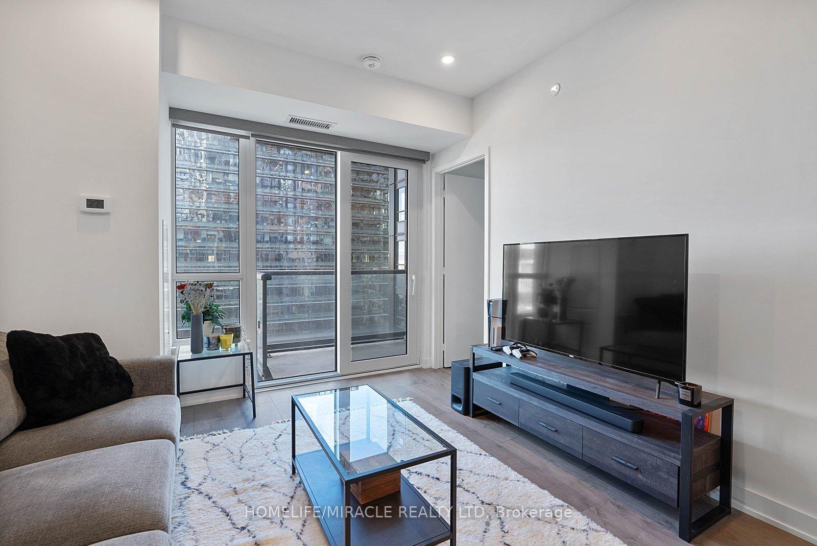 Photo 13 of Unit 1322, 108 Peter Street, Toronto, Waterfront Communities — HOMEH