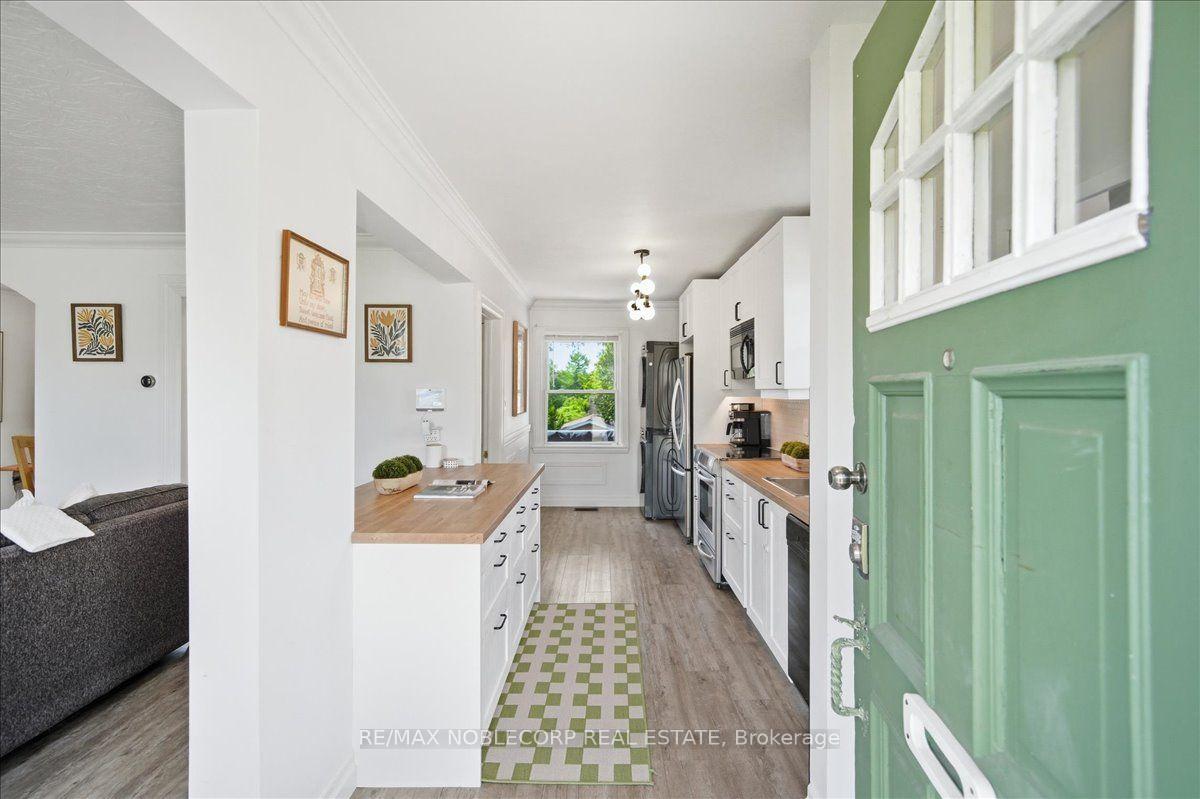 Photo 13 of 1790 King Street E, Cambridge, Lang's Farm — HOMEH