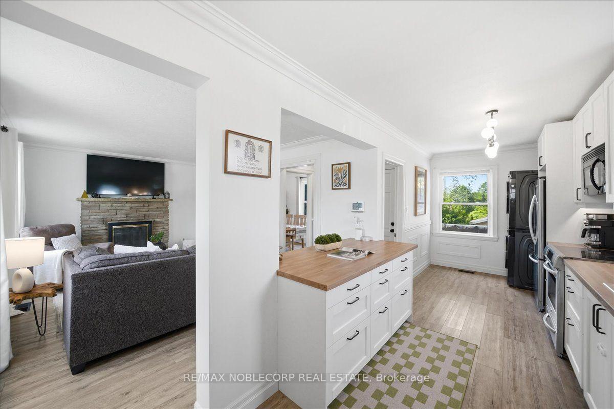 Photo 19 of 1790 King Street E, Cambridge, Lang's Farm — HOMEH