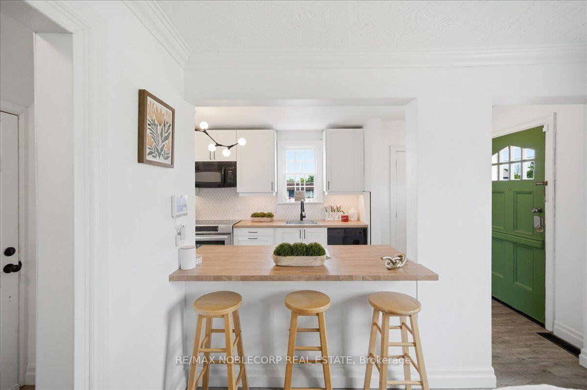 Photo 25 of 1790 King Street E, Cambridge, Lang's Farm — HOMEH
