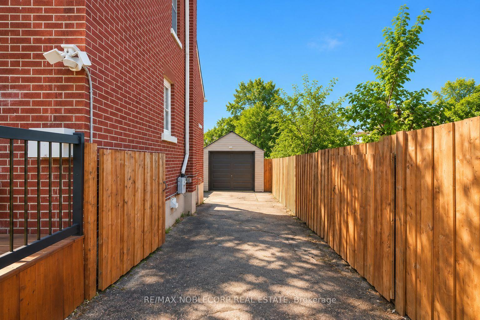 Photo 94 of 1790 King Street E, Cambridge, Lang's Farm — HOMEH