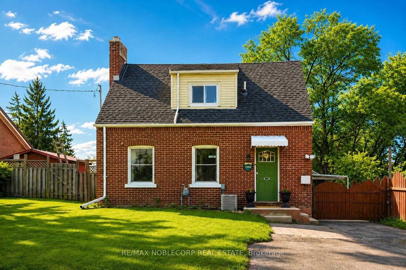 Photo 3 of 1790 King Street E, Cambridge, Lang's Farm — HOMEH