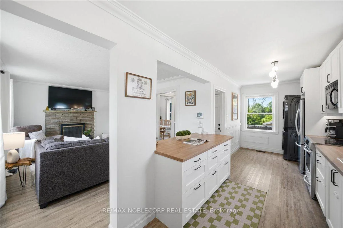 Photo 21 of 1790 King Street E, Cambridge, Lang's Farm — HOMEH