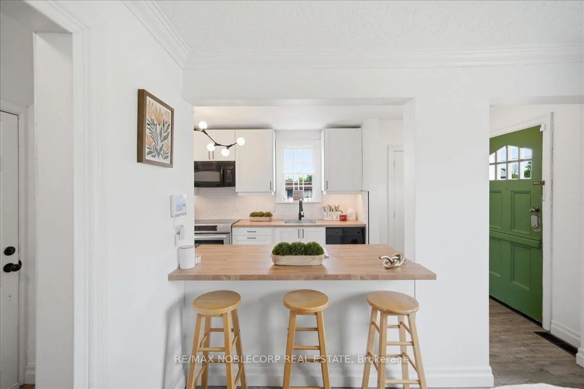 Photo 23 of 1790 King Street E, Cambridge, Lang's Farm — HOMEH