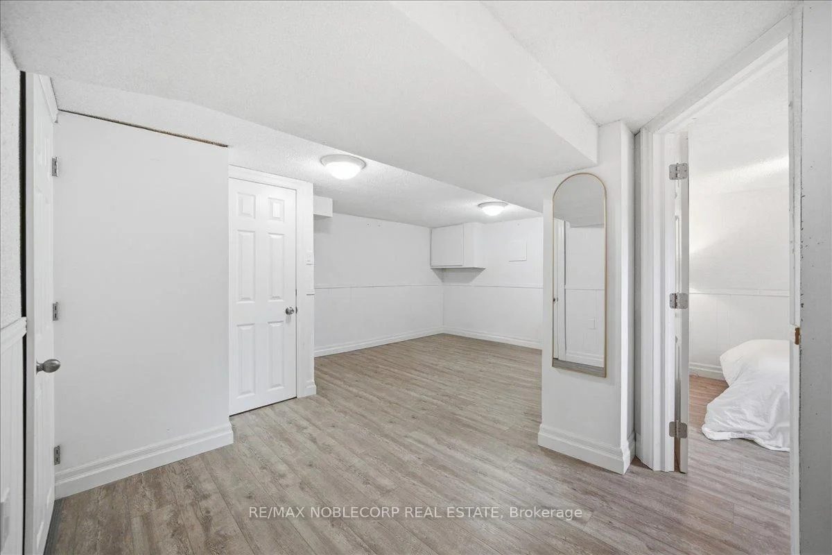 Photo 77 of 1790 King Street E, Cambridge, Lang's Farm — HOMEH