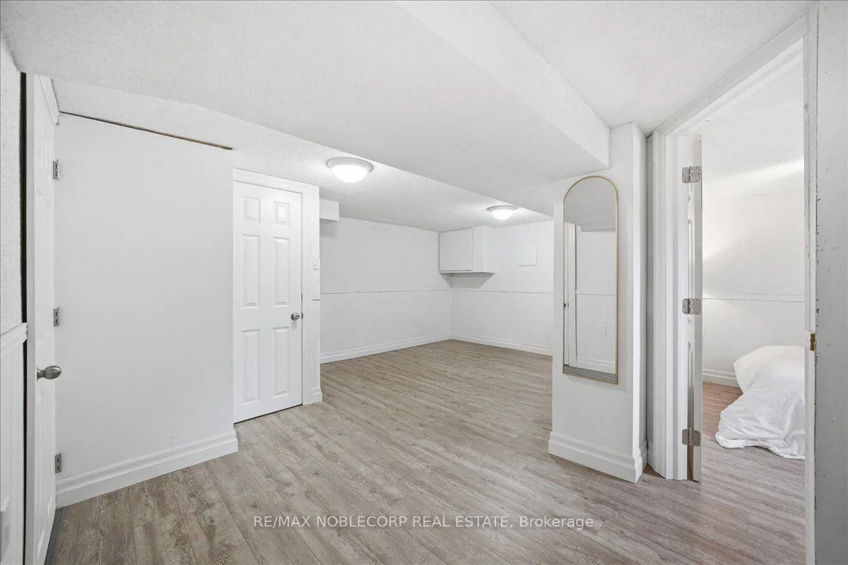 Photo 81 of 1790 King Street E, Cambridge, Lang's Farm — HOMEH