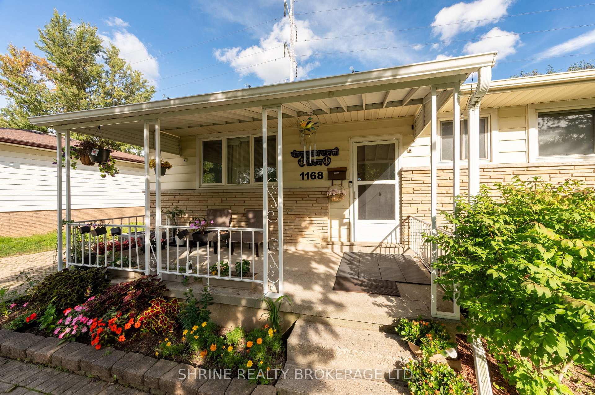 Photo of 1168 Sorrell Road