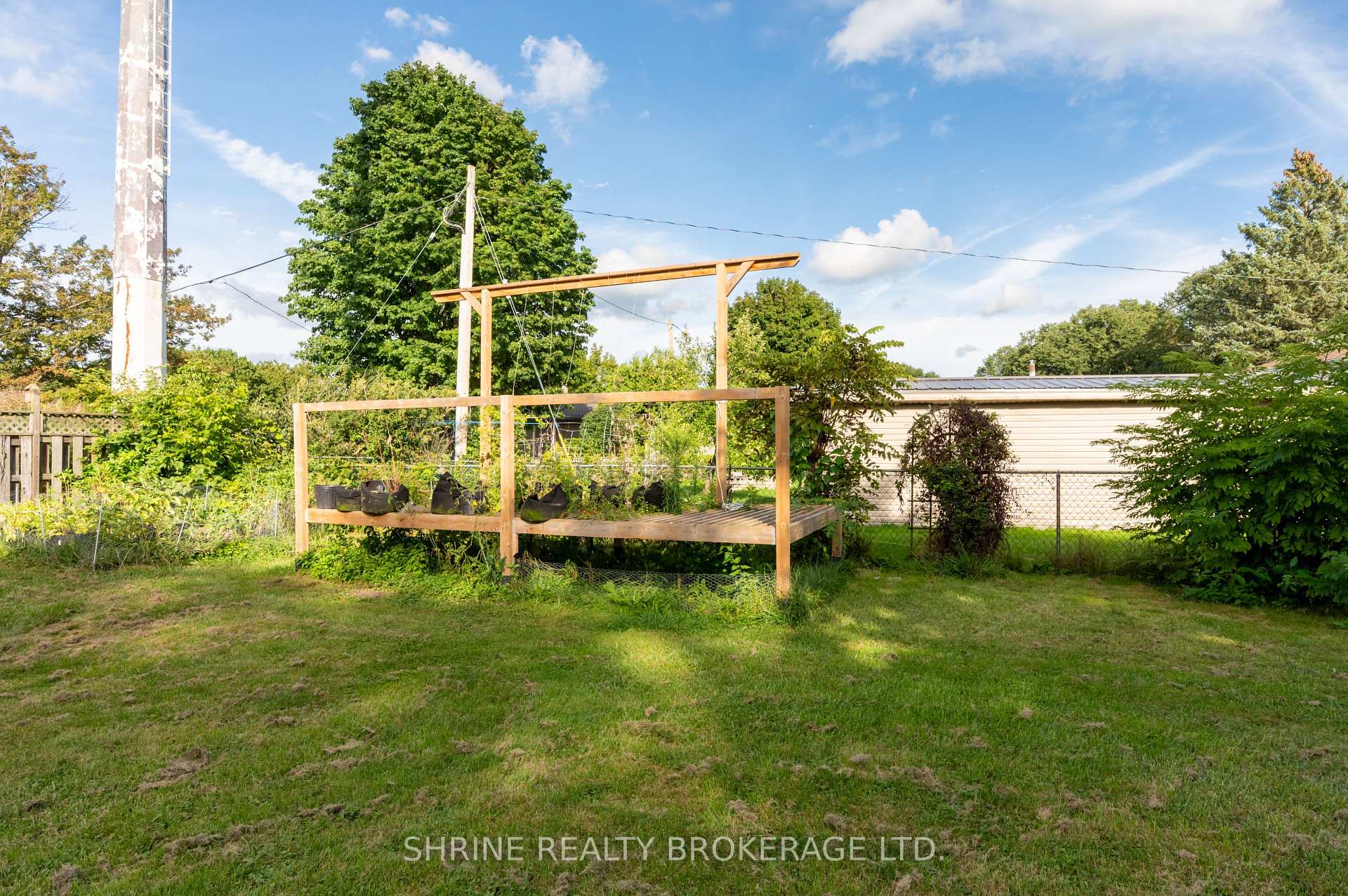 Photo 74 of 1168 Sorrell Road, London, East D — HOMEH