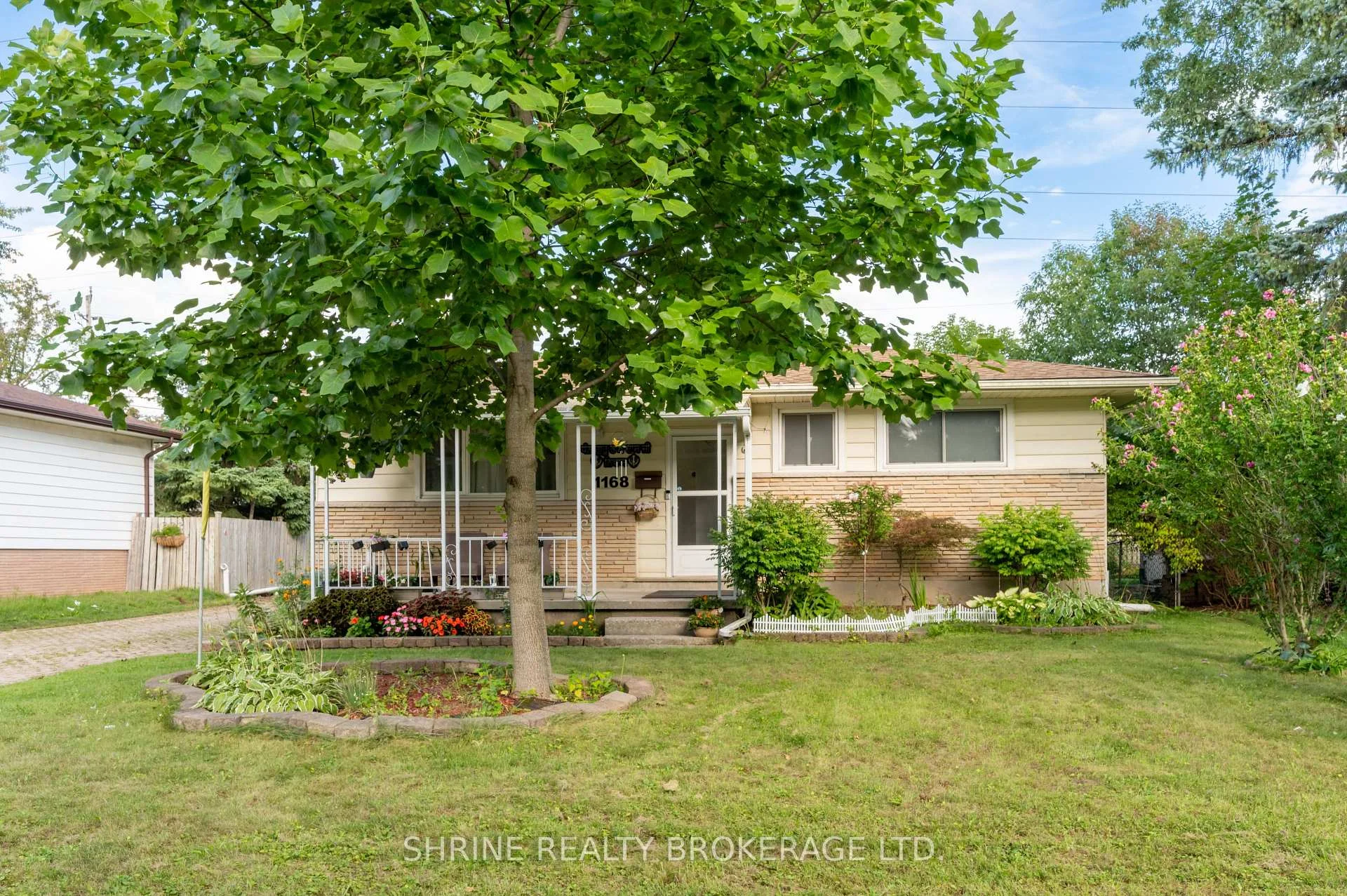 Photo 6 of 1168 Sorrell Road, London, East D — HOMEH