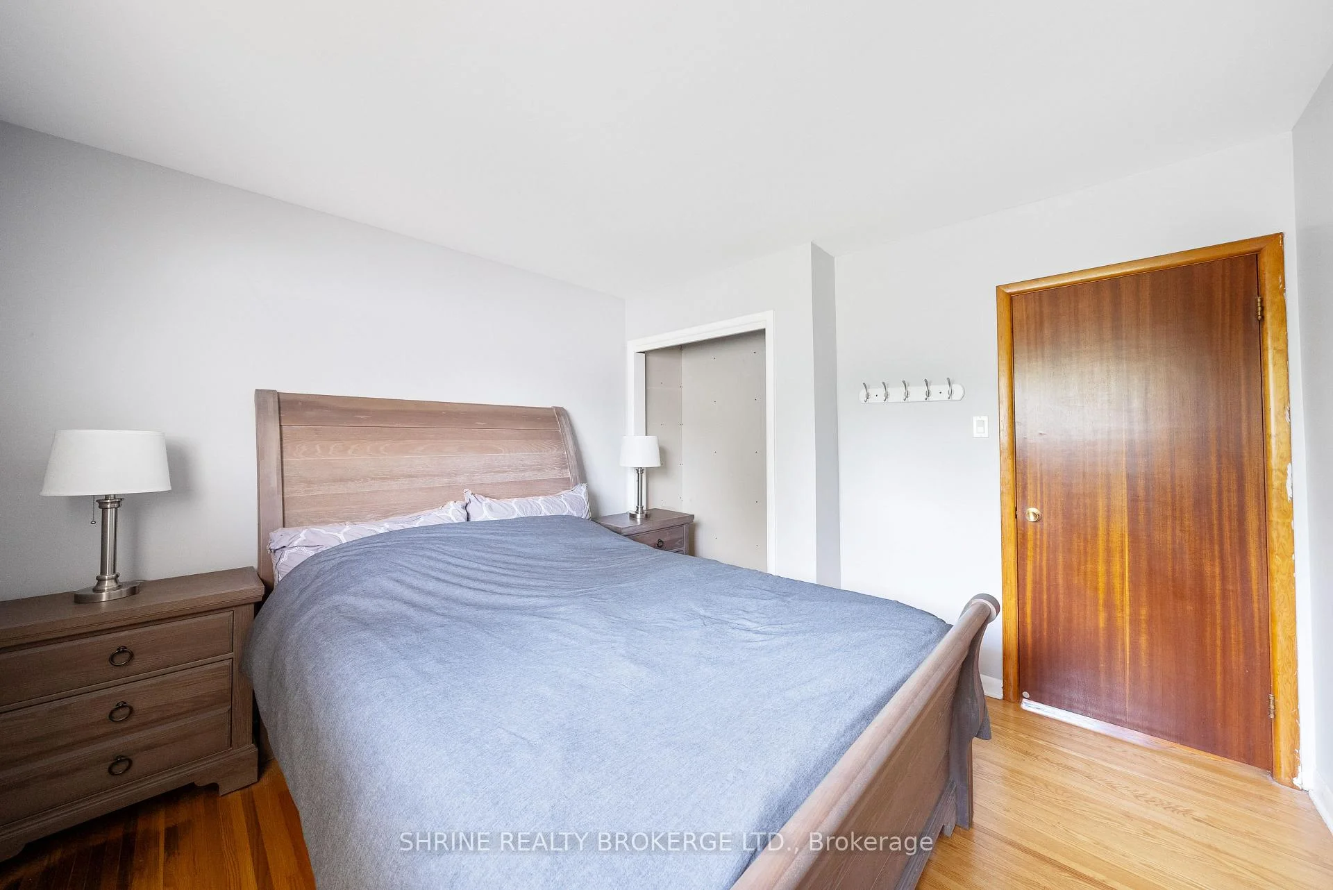Photo 47 of 1168 Sorrell Road, London, East D — HOMEH