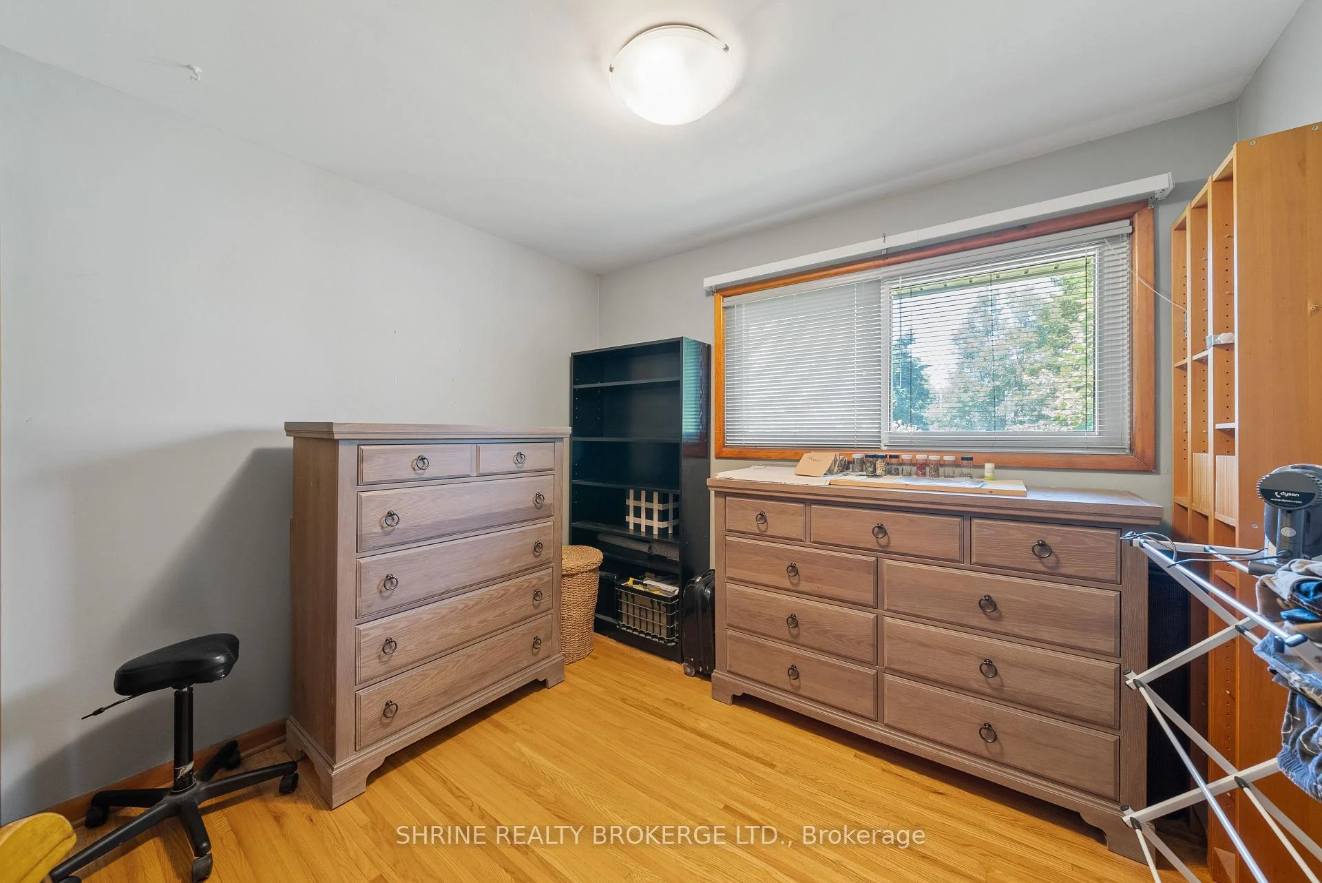 Photo 49 of 1168 Sorrell Road, London, East D — HOMEH