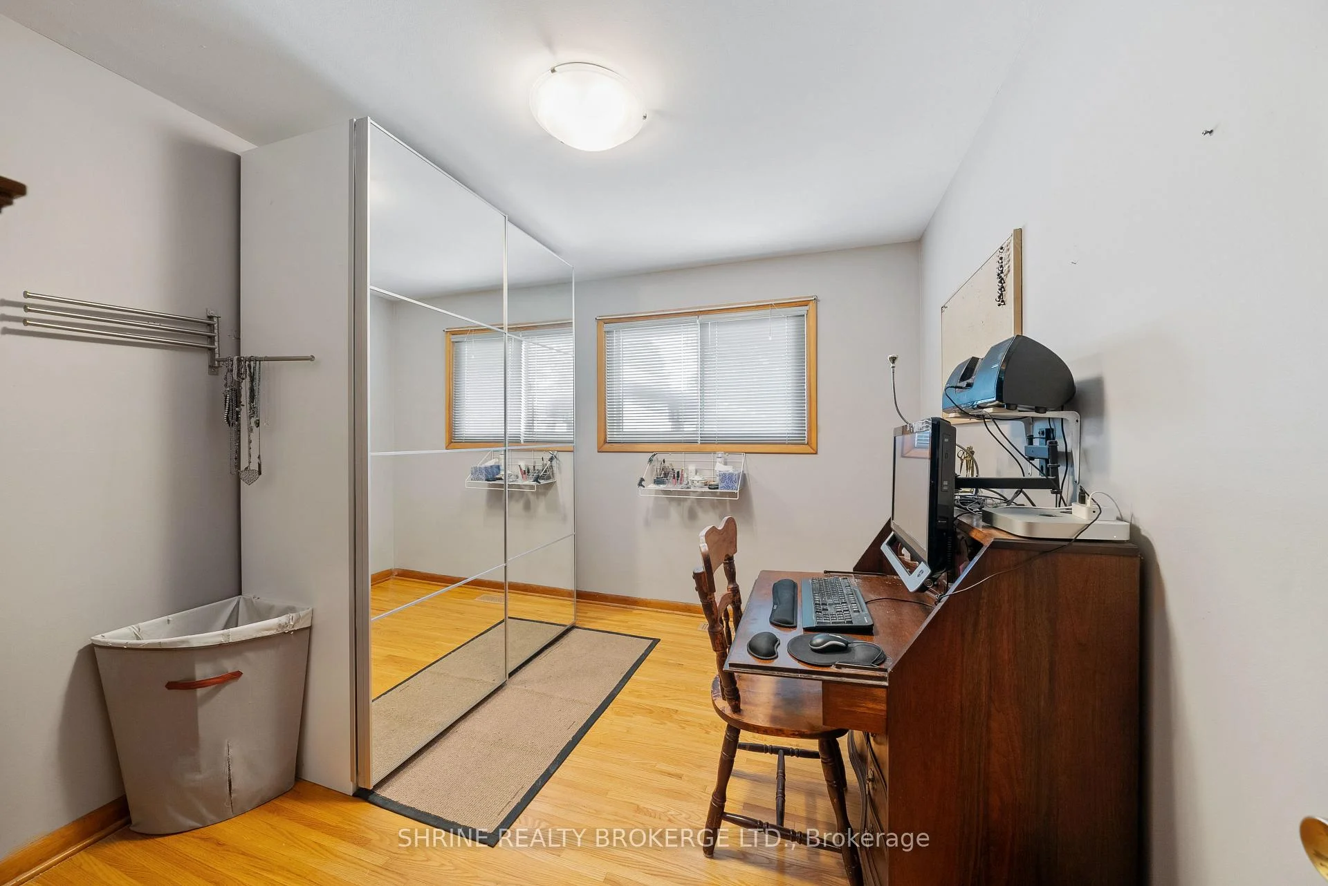 Photo 53 of 1168 Sorrell Road, London, East D — HOMEH