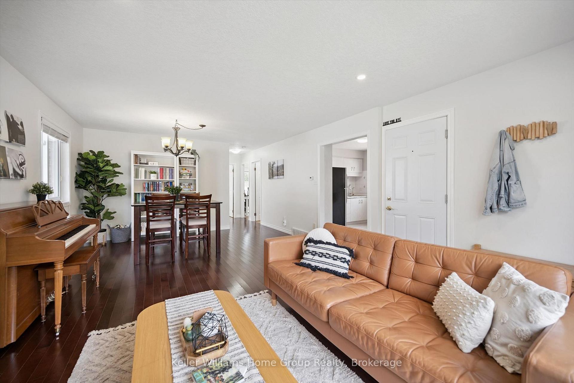 Photo 9 of 177 Eastforest Trail, Kitchener, Highland West — HOMEH