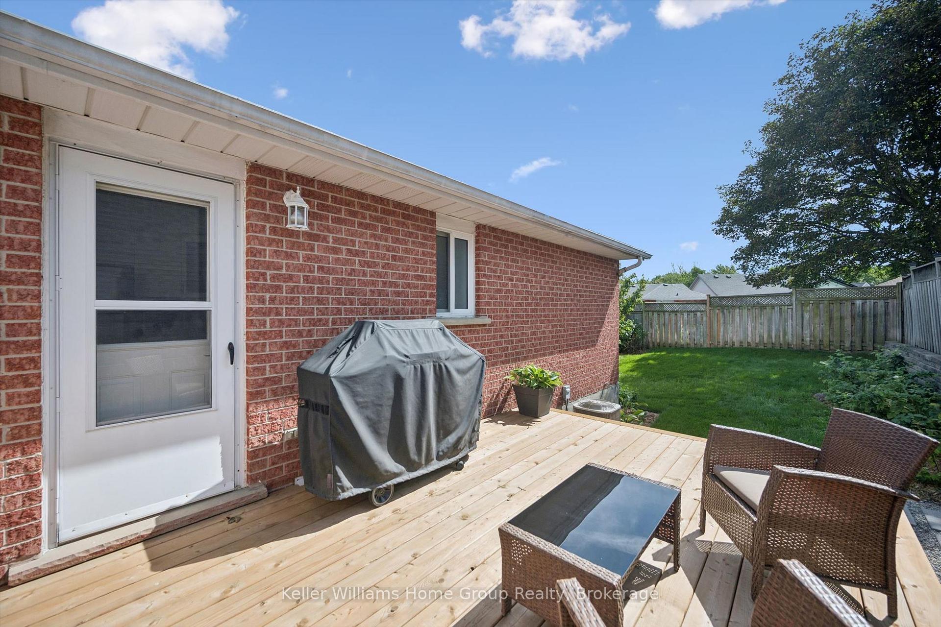 Photo 35 of 177 Eastforest Trail, Kitchener, Highland West — HOMEH