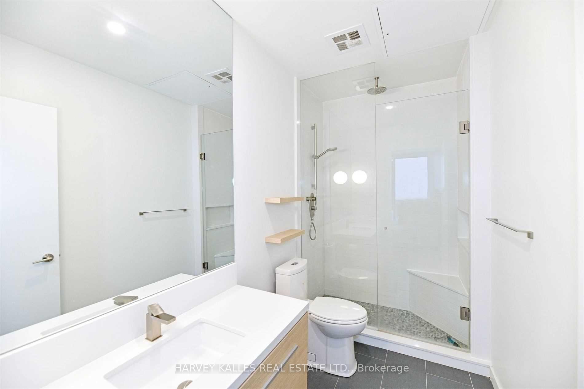 Photo 11 of Unit 3408, 390 Cherry Street, Toronto, Waterfront Communities — HOMEH