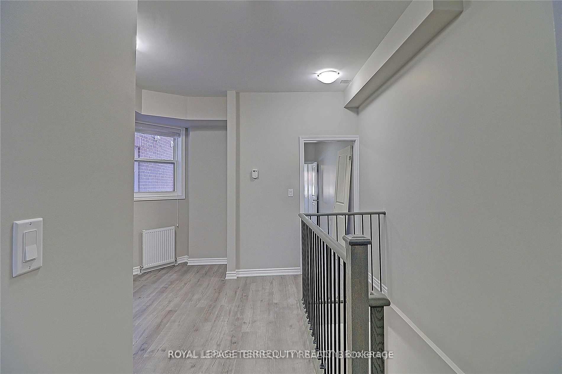 Photo 2 of Unit A, 637 Lansdowne Avenue, Toronto, Little Portugal — HOMEH