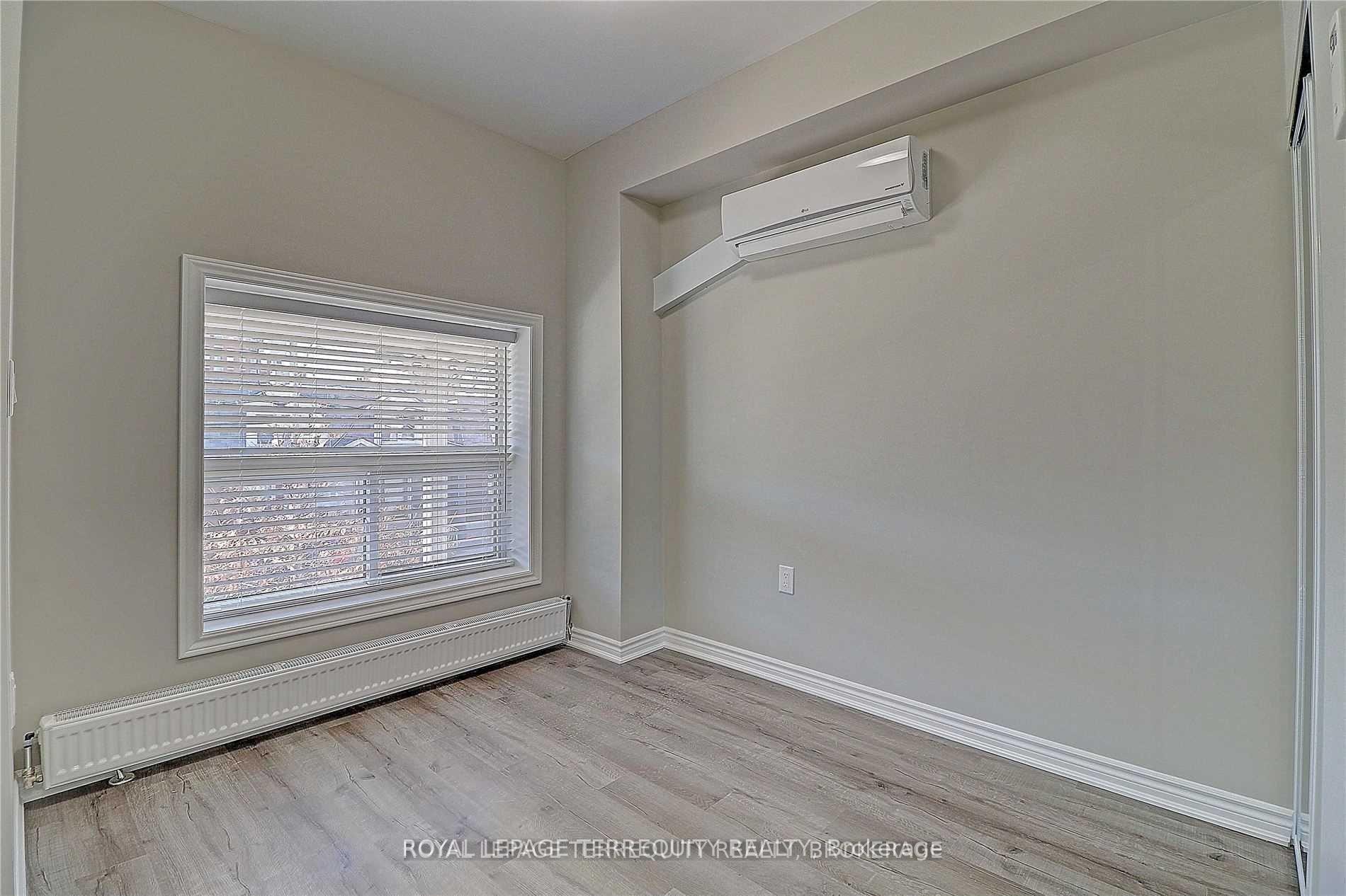 Photo 3 of Unit A, 637 Lansdowne Avenue, Toronto, Little Portugal — HOMEH