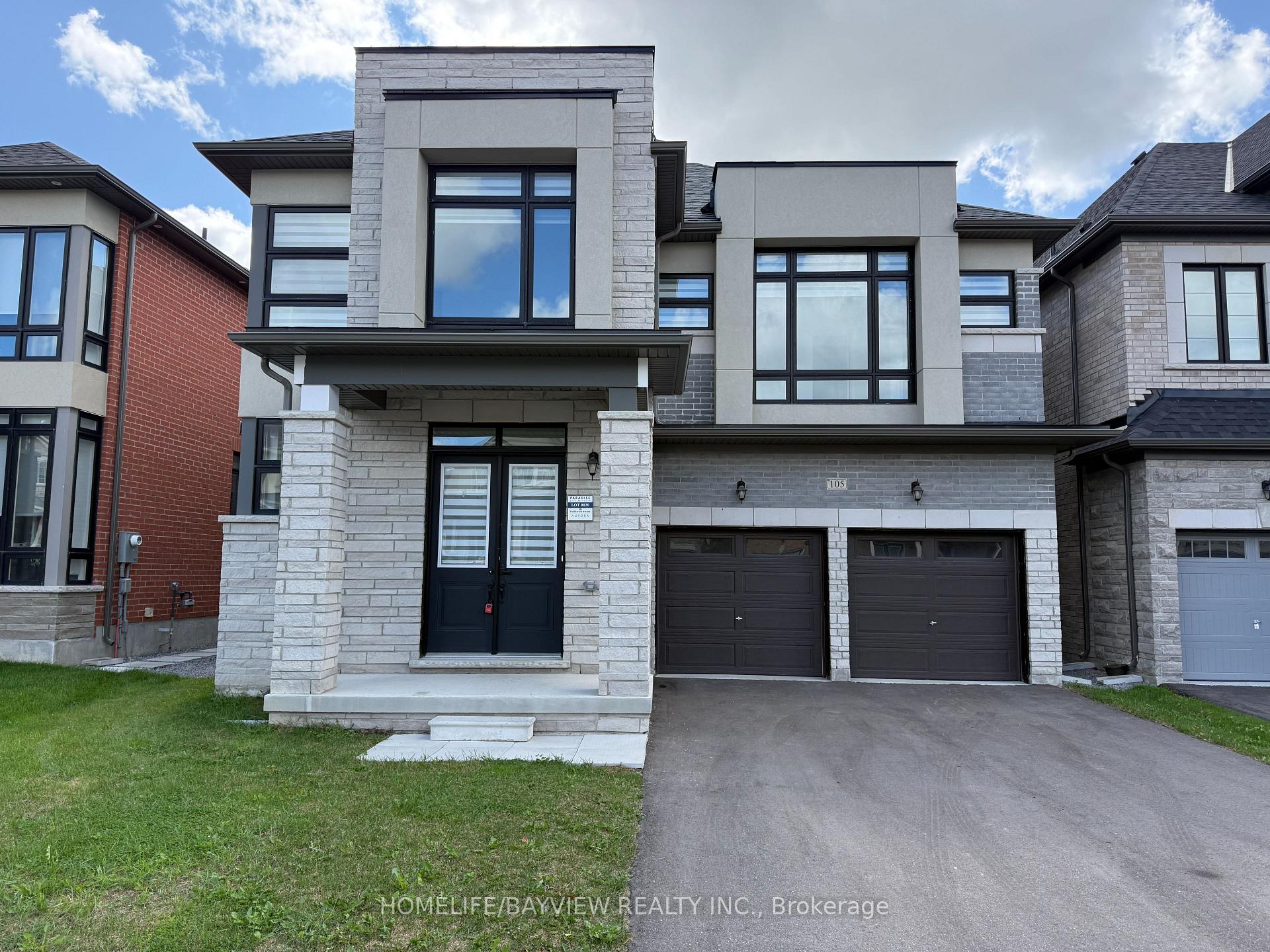Photo 1 of 105 Halldorson Avenue, Aurora, Bayview Northeast — HOMEH
