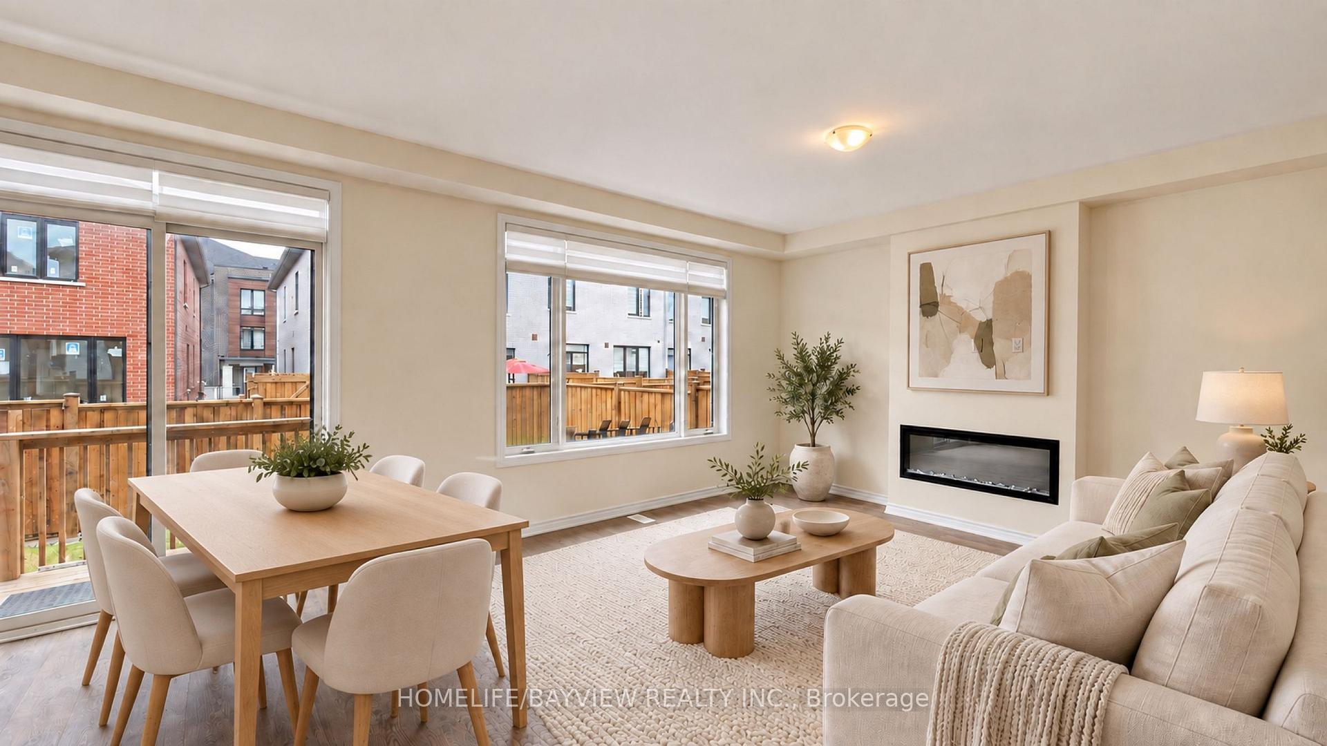 Photo 3 of 105 Halldorson Avenue, Aurora, Bayview Northeast — HOMEH