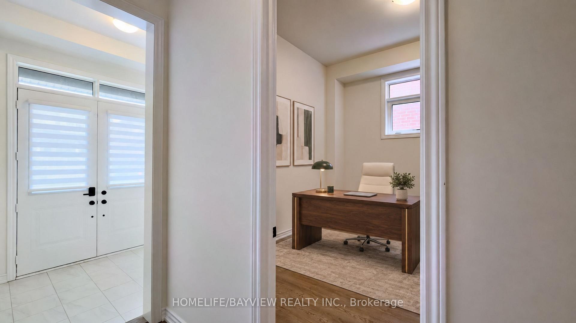 Photo 4 of 105 Halldorson Avenue, Aurora, Bayview Northeast — HOMEH
