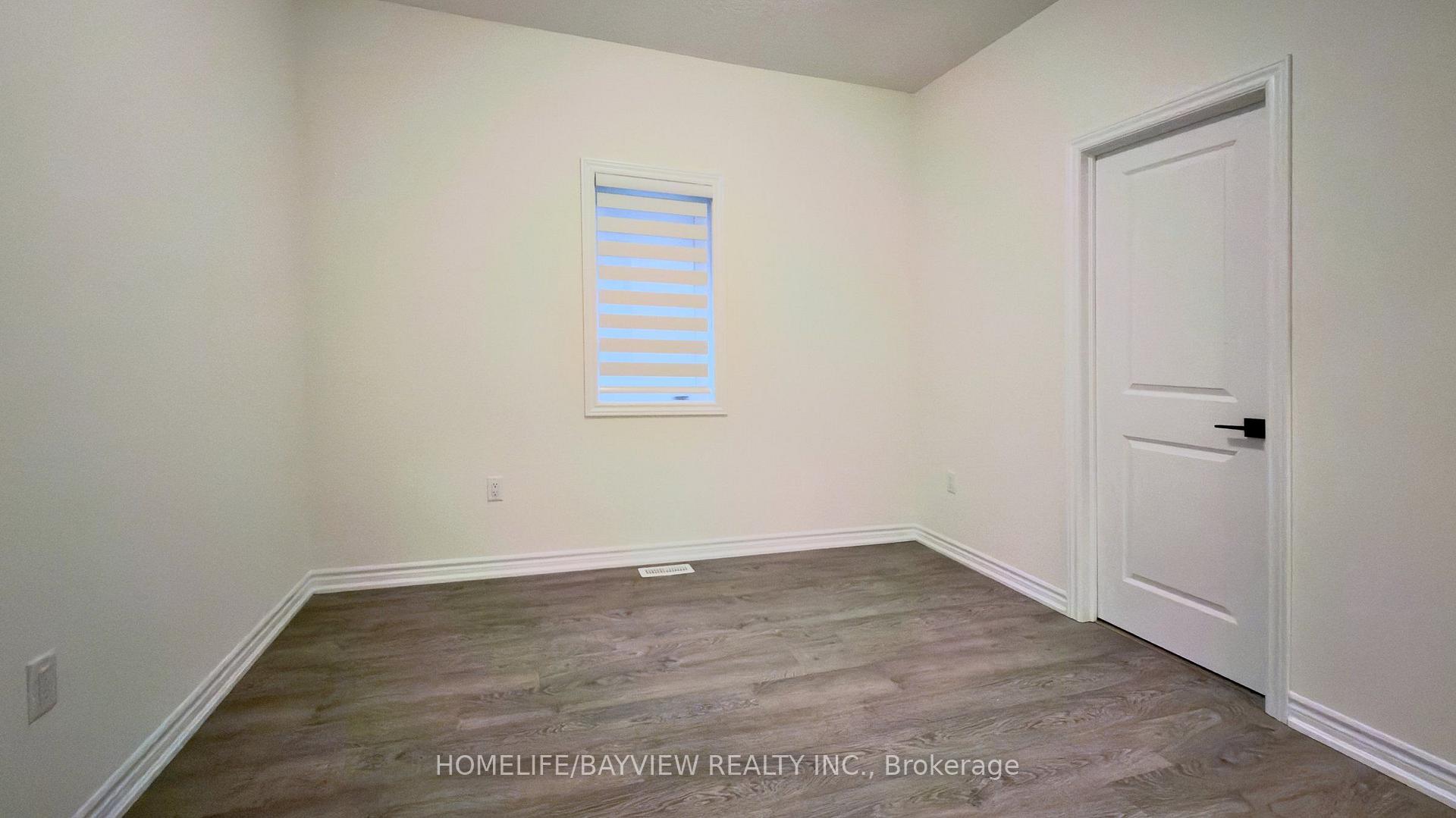 Photo 22 of 105 Halldorson Avenue, Aurora, Bayview Northeast — HOMEH