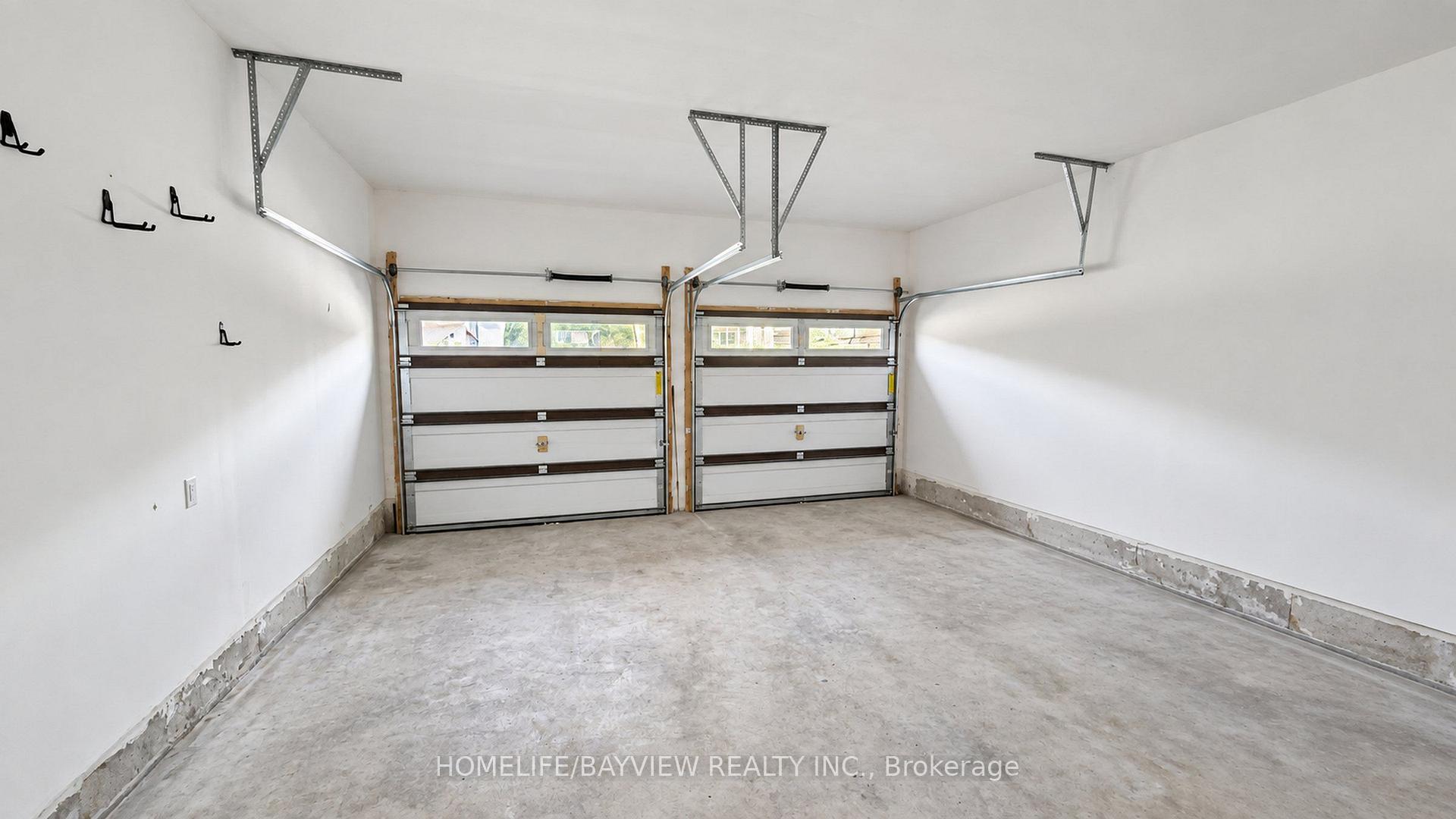 Photo 35 of 105 Halldorson Avenue, Aurora, Bayview Northeast — HOMEH