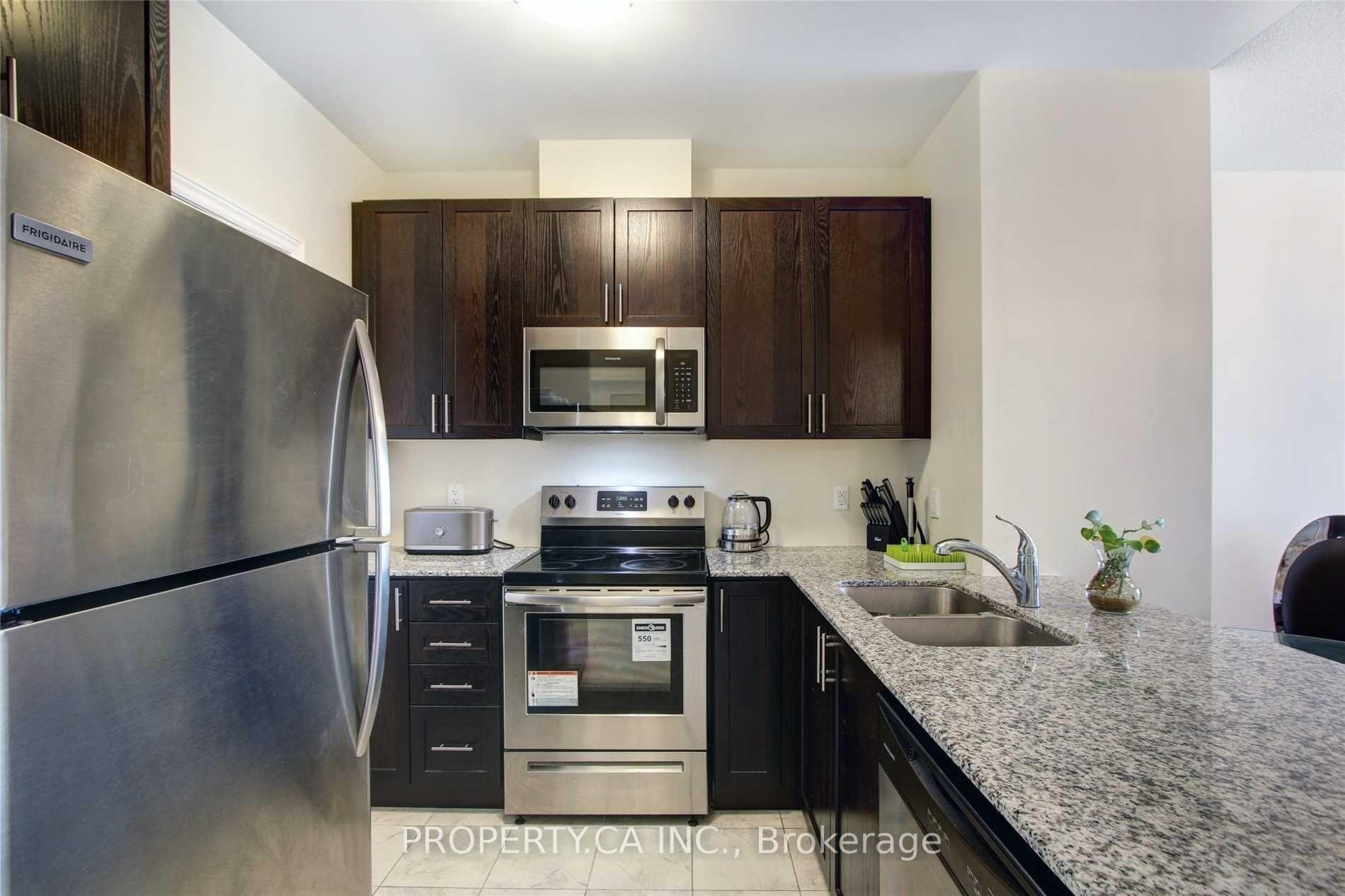 Photo 3 of Unit 830, 7325 Markham Road, Markham, Cedarwood — HOMEH