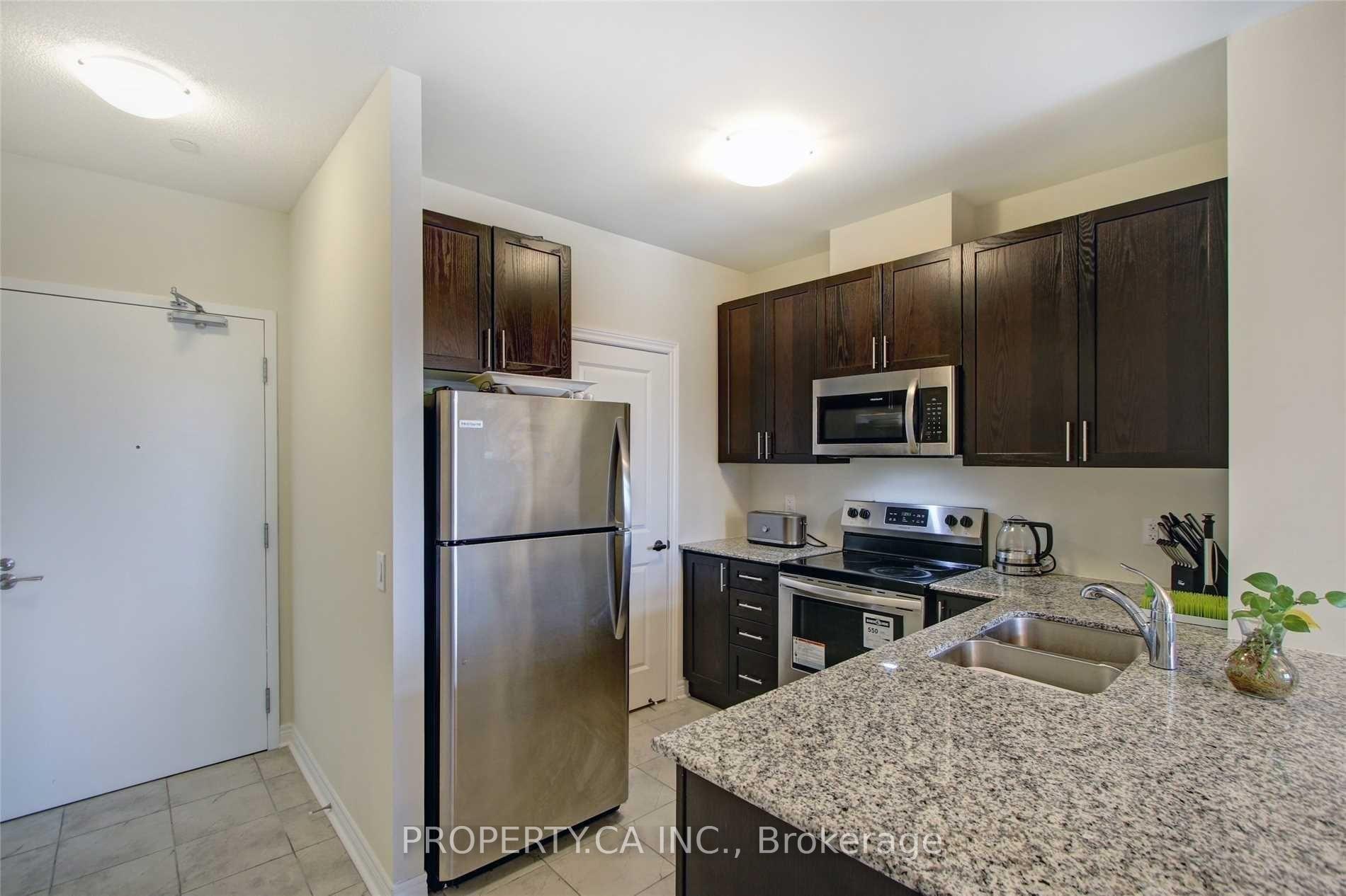 Photo 4 of Unit 830, 7325 Markham Road, Markham, Cedarwood — HOMEH