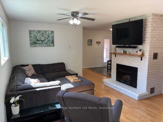 Photo 34 of 65 Ridgemount Drive, East Ferris, Corbeil — HOMEH