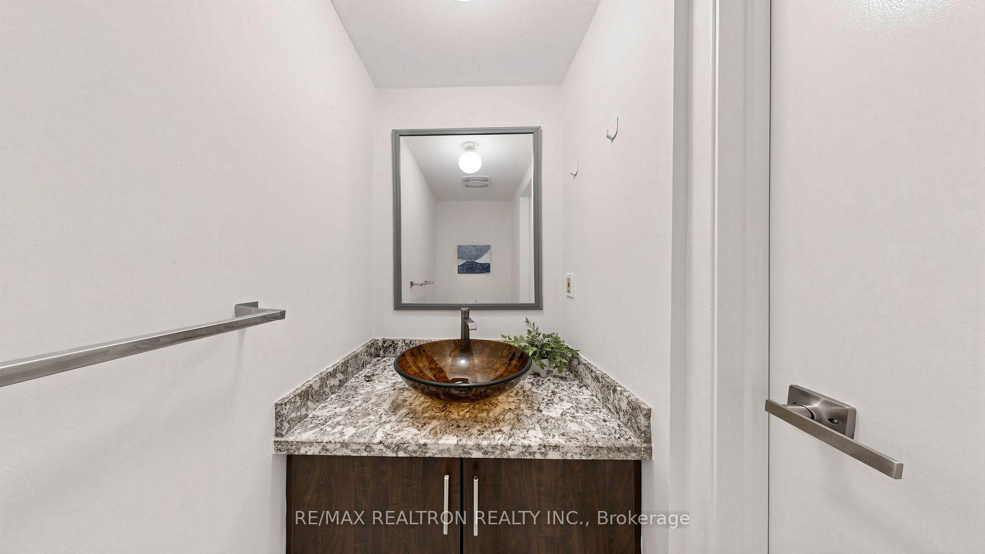 Photo 16 of 64 Dunbar Crescent, Markham, Milliken Mills East — HOMEH