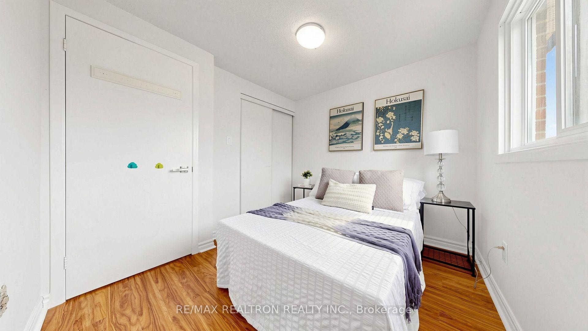 Photo 23 of 64 Dunbar Crescent, Markham, Milliken Mills East — HOMEH