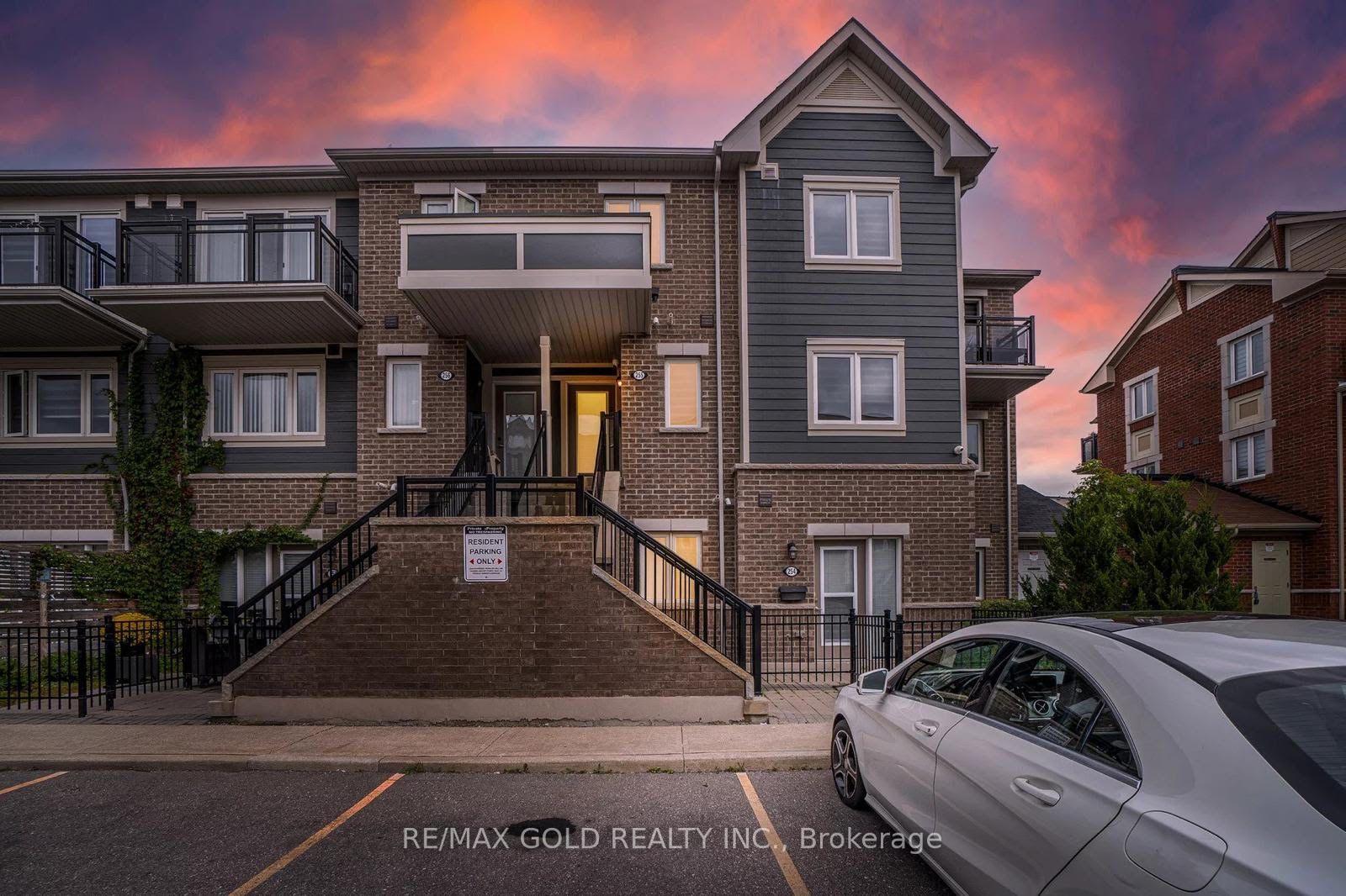 Photo 1 of Unit 215, 250 Sunny Meadow Boulevard, Brampton, Sandringham-Wellington — HOMEH