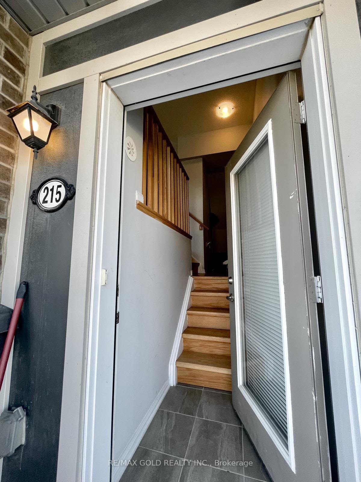 Photo 10 of Unit 215, 250 Sunny Meadow Boulevard, Brampton, Sandringham-Wellington — HOMEH
