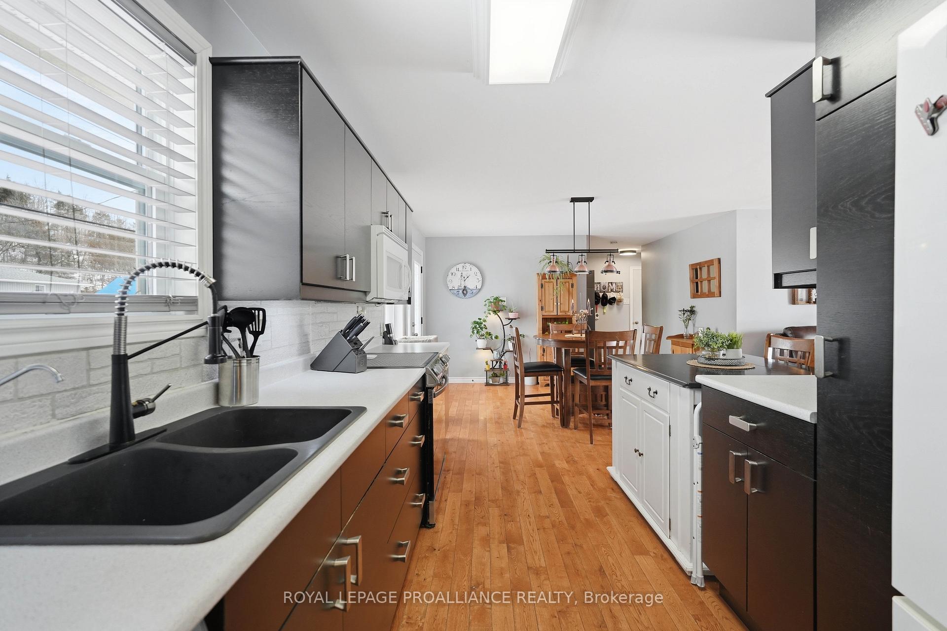 Photo 11 of 4395 Highway 7, Asphodel-Norwood, Norwood — HOMEH