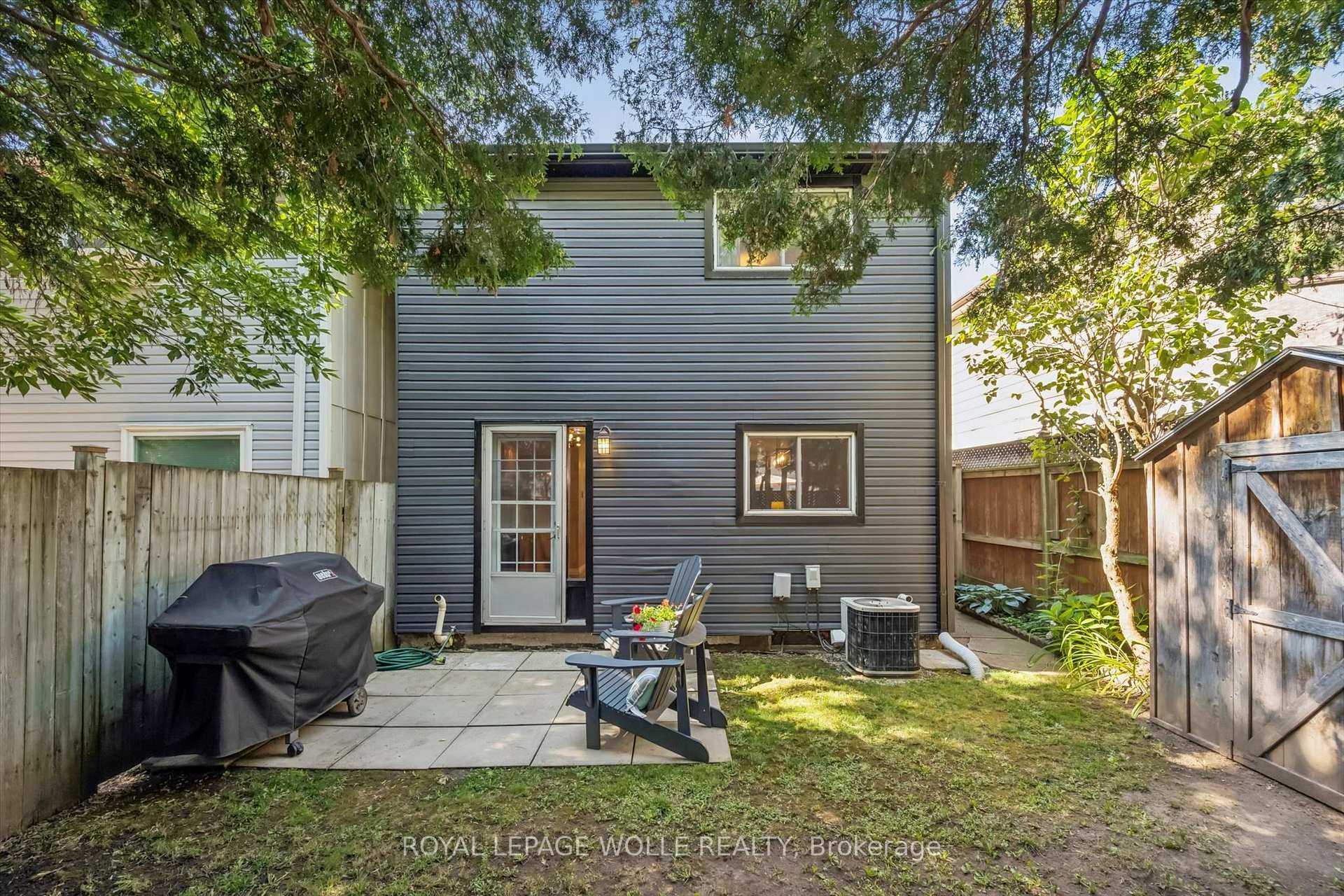 Photo 26 of 460 Parkview Crescent, Cambridge, Preston Heights — HOMEH