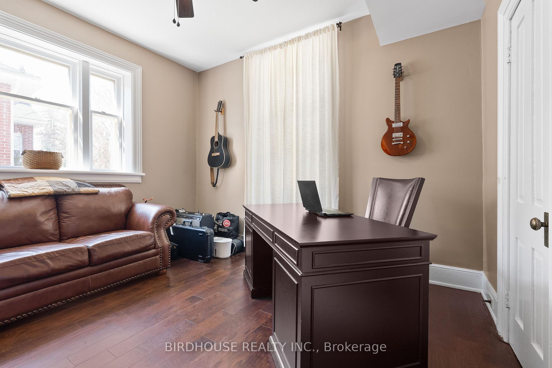 Photo 18 of 69 Bond Street W, Kawartha Lakes, Lindsay — HOMEH