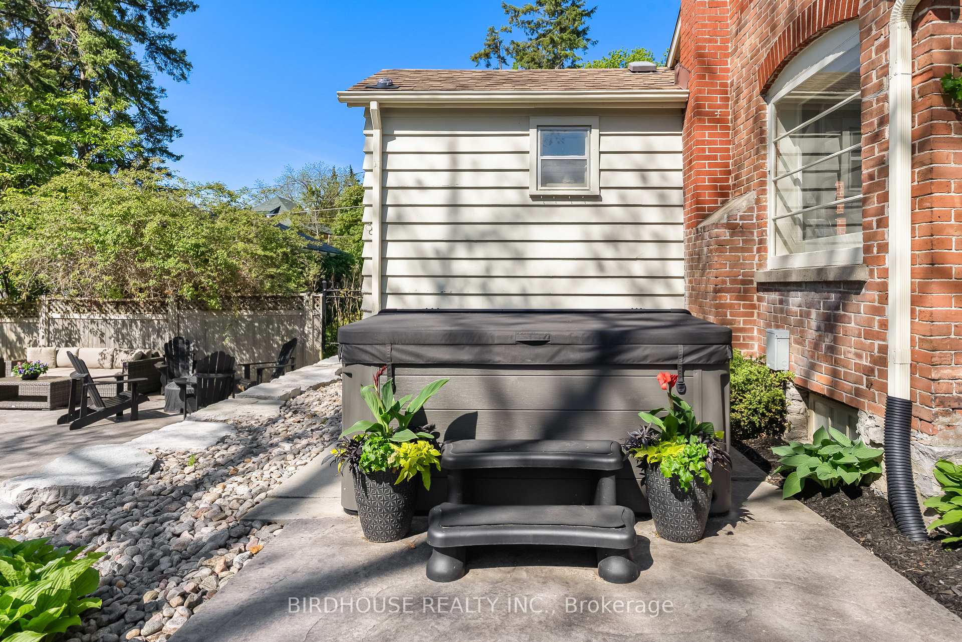 Photo 45 of 69 Bond Street W, Kawartha Lakes, Lindsay — HOMEH