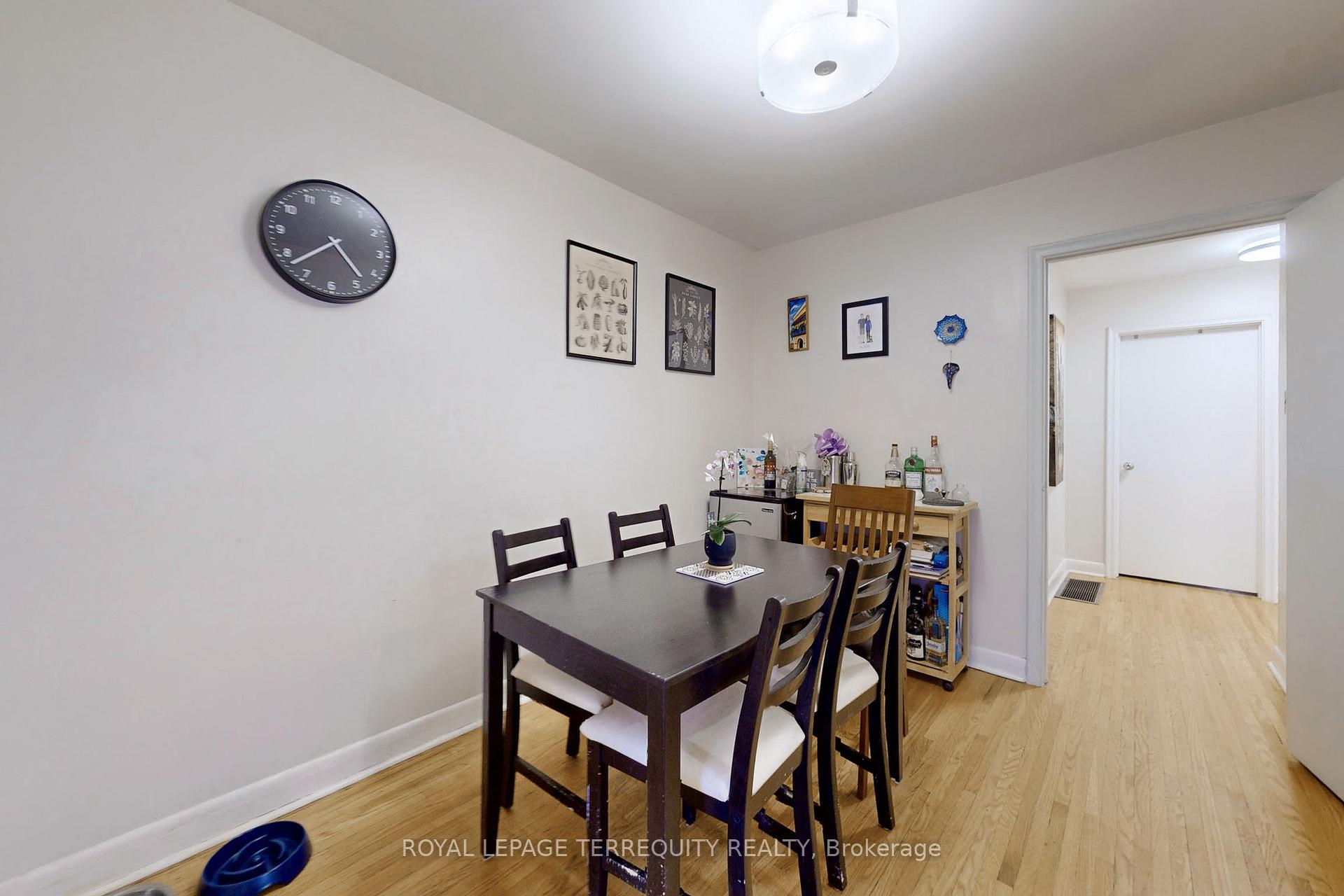 Photo 27 of 29 Love Crescent, Toronto, East End-Danforth — HOMEH