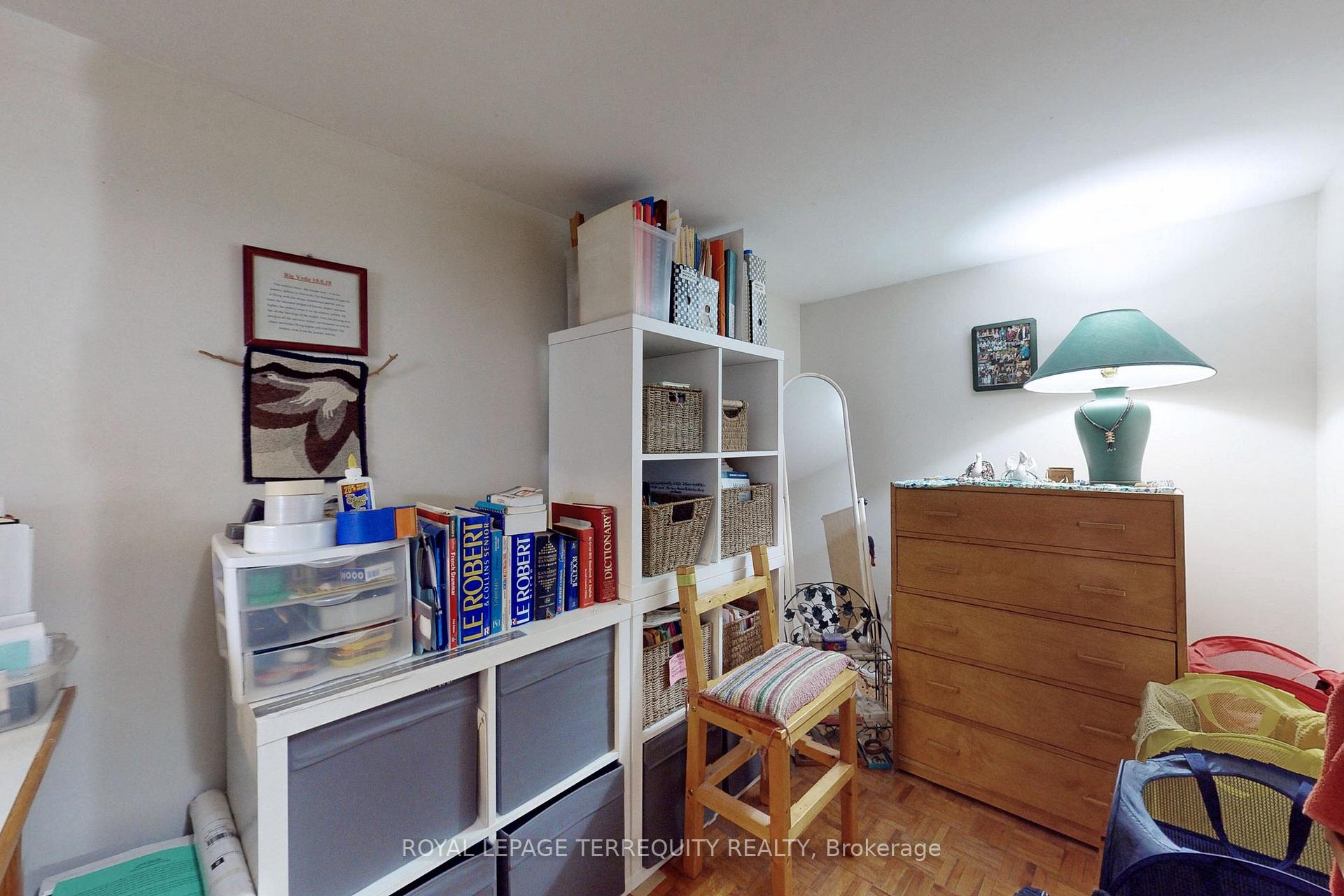 Photo 37 of 29 Love Crescent, Toronto, East End-Danforth — HOMEH